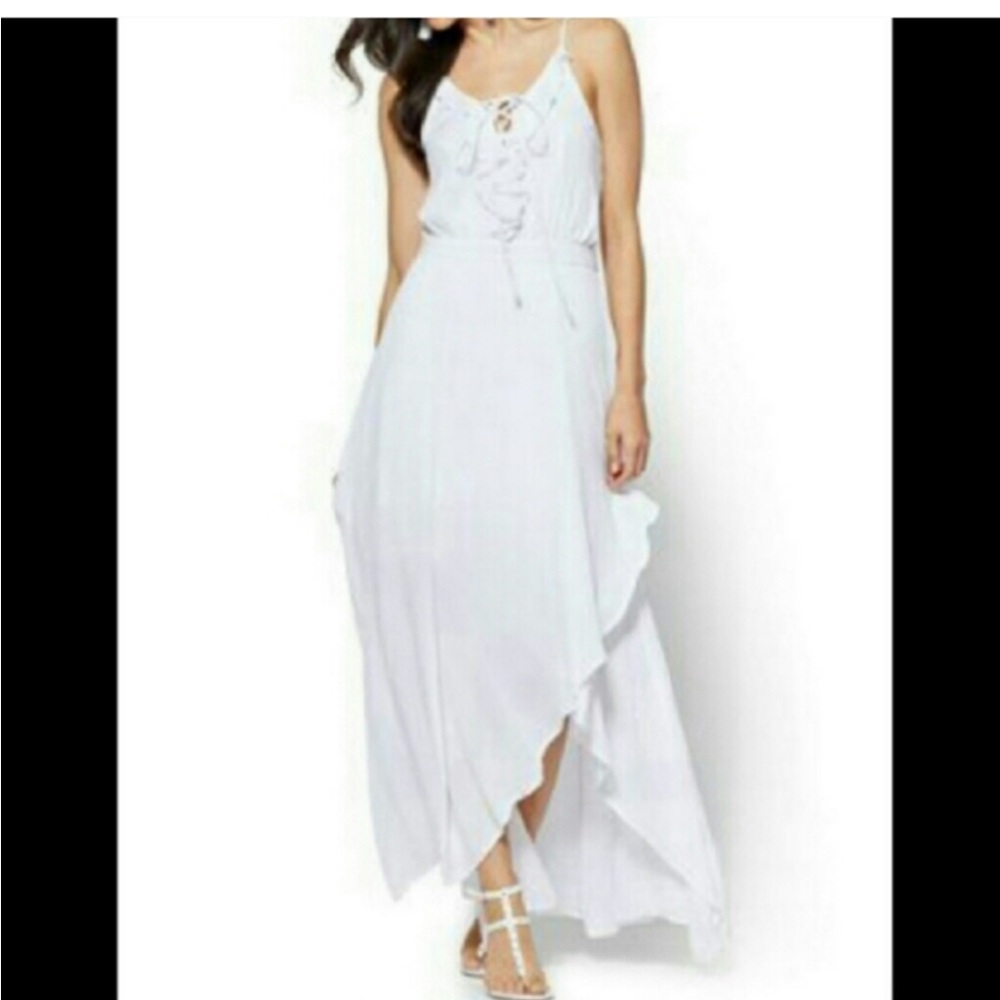 New York &,Company Ruffled Lace-up Maxi Dr…